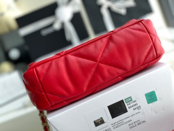 Chanel 19 Bag Red - Image 7