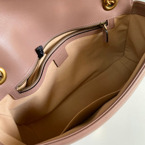 Gucci Marmont Matelasse Flap Bag - Image 3