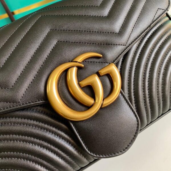 Gucci Marmont Matelasse Flap Bag - Image 3