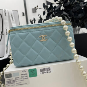 Chanel Small Vanity Case with Chain