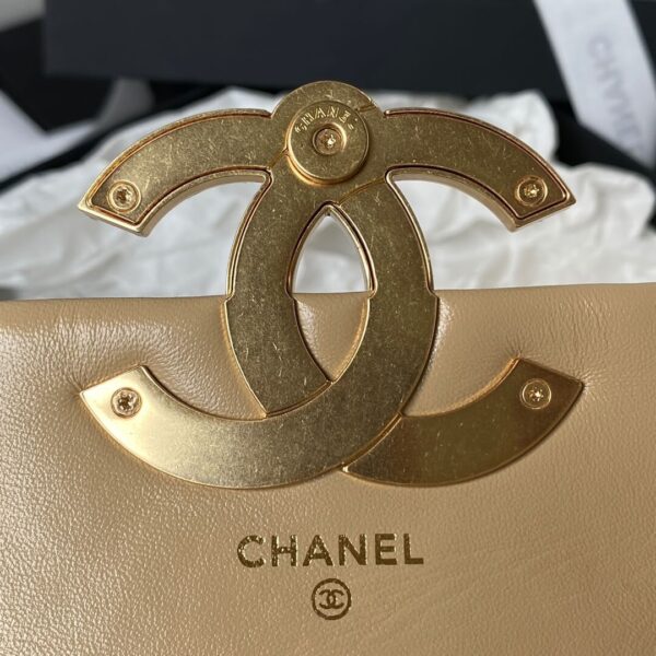 Chanel Leather Flap Bag - Image 5