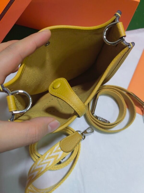Hermès Evelyne Bag - Image 3