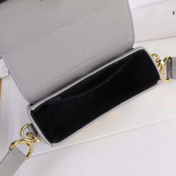 Dior 30 Montaigne Mini Shoulder Bag - Image 6