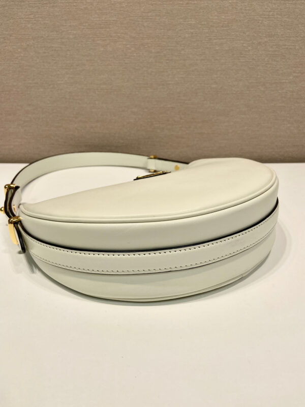 Prada Zip Leather Shoulder Bag - Image 4