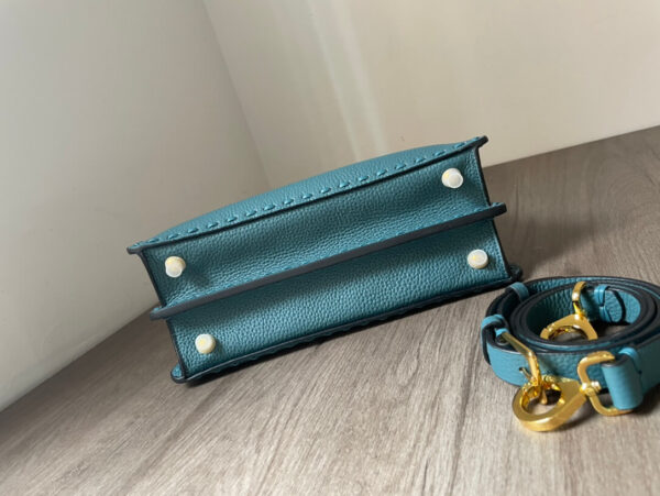 Fendi Peekaboo Bag - Image 4