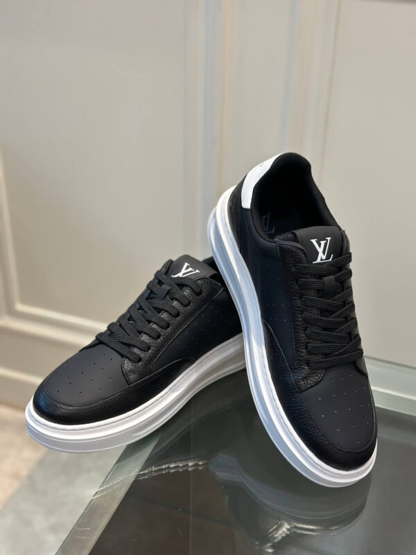 LV Latest Shoes - Image 5