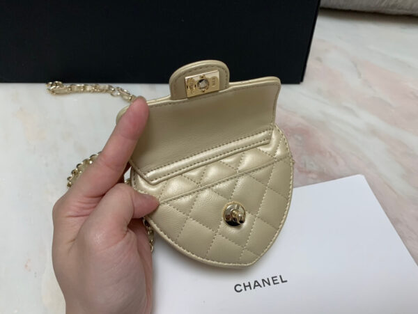 Chanel CC Love Heart Mini Bag - Image 4