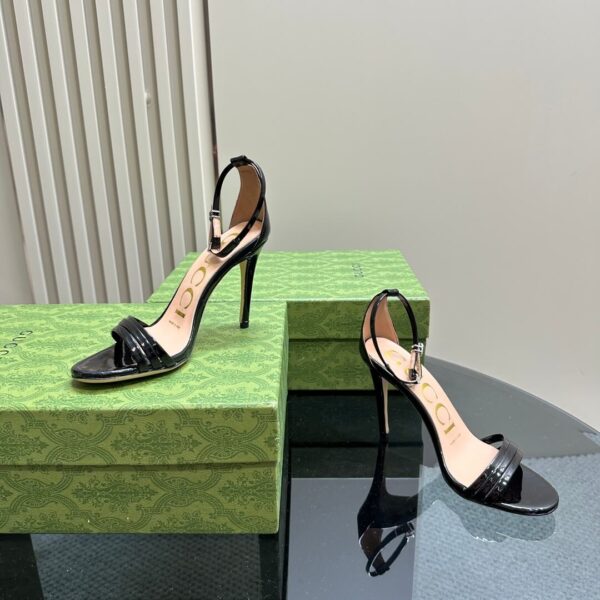 Gucci Women Metallic Heel - Image 6