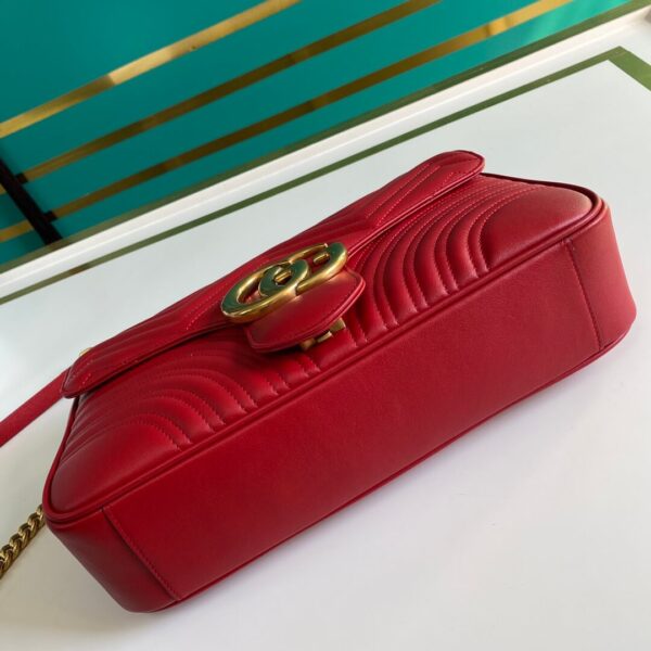 Gucci Marmont Matelasse Flap Bag - Image 3