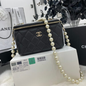 Chanel Small Vanity Case with Chain