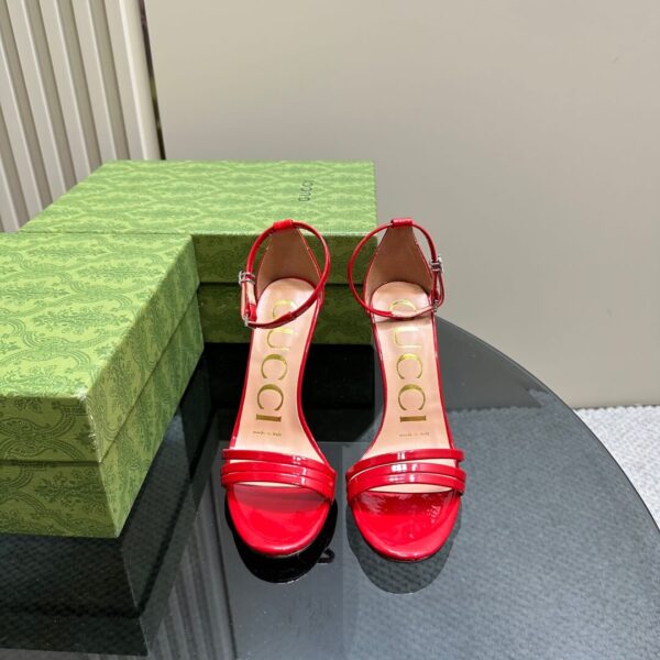Gucci Women Metallic Heel - Image 3