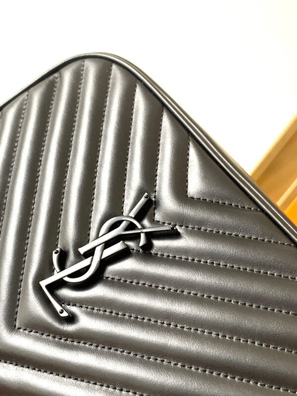 Saint Laurent Lou Black Bag With Black Hardware - Image 5