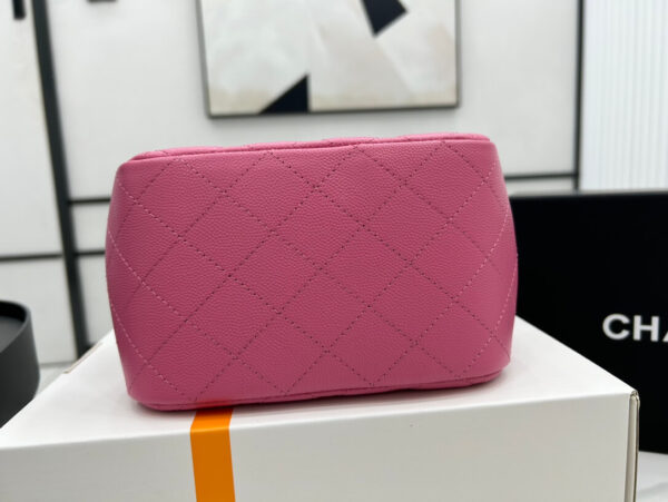 Chanel Classic Tote Bag - Image 7