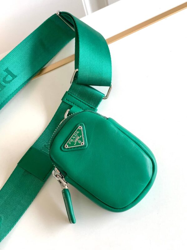 Prada Hobo Green Bag - Image 7