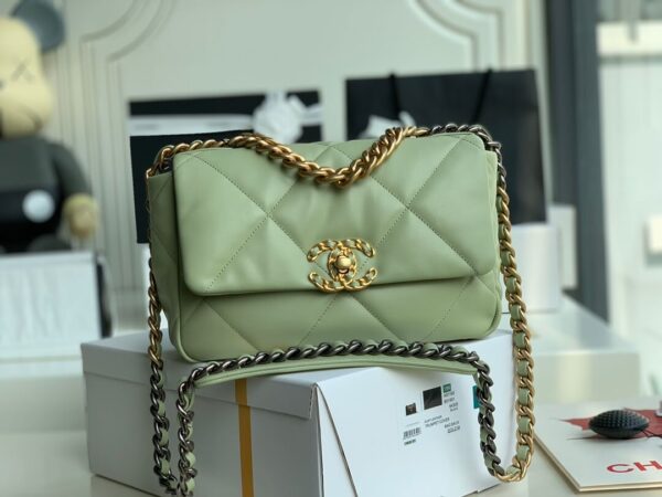 Chanel 19 Bag Green