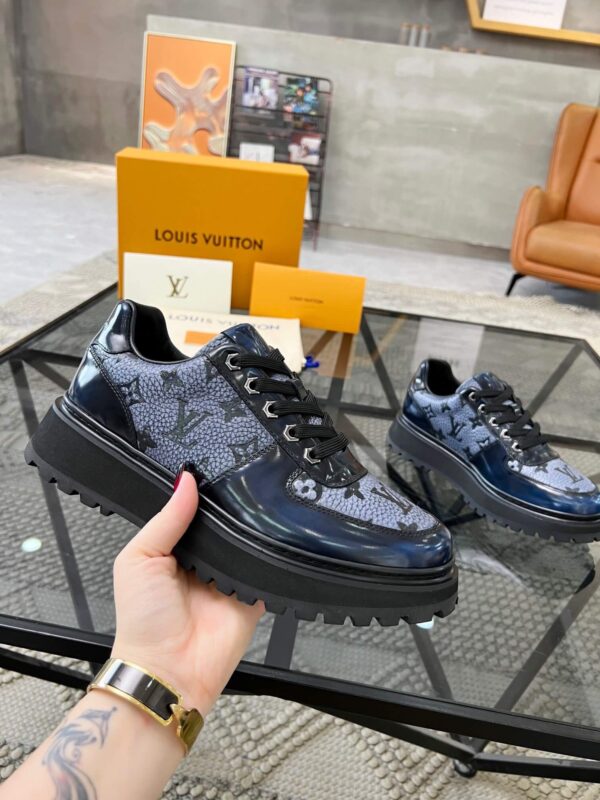 Louis Vuitton Men's Sneakers - Image 6