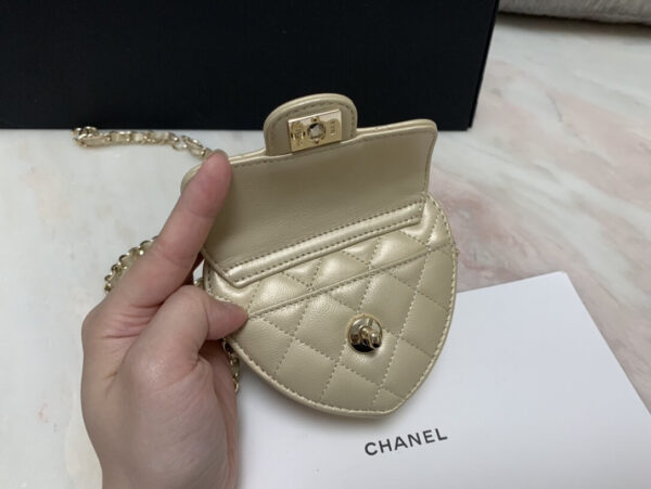 Chanel CC Love Heart Mini Bag - Image 7