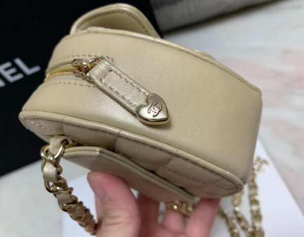 Chanel CC Love Heart Mini Bag - Image 7