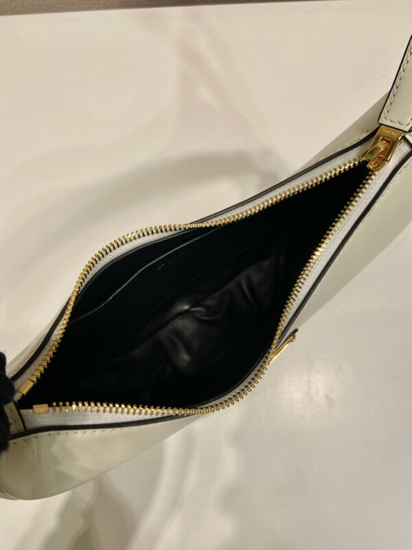 Prada Zip Leather Shoulder Bag - Image 8