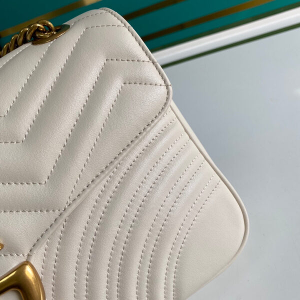 Gucci Marmont Matelasse Flap Bag - Image 9