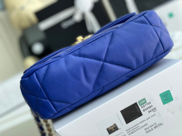 Chanel 19 Bag Blue - Image 8