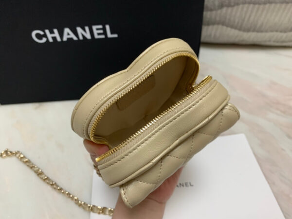 Chanel CC Love Heart Mini Bag - Image 8