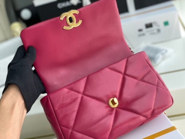 Chanel 19 Bag Dark Pink - Image 9