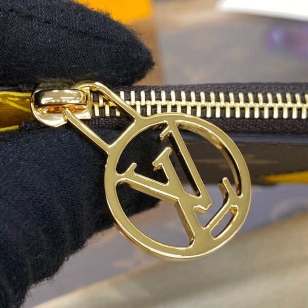 Louis Vuitton Coin Card Holder - Image 6