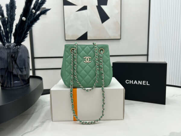 Chanel Classic Tote Bag Green