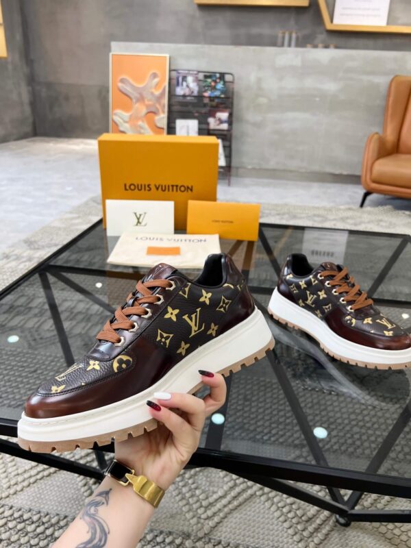 Louis Vuitton Men's Sneakers - Image 8