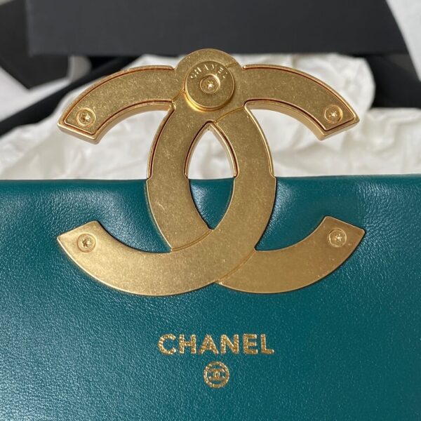 Chanel Leather Flap Bag - Image 9