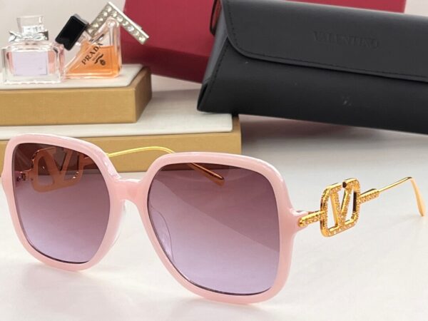 Valentino Ladies Sunglasses - Image 7