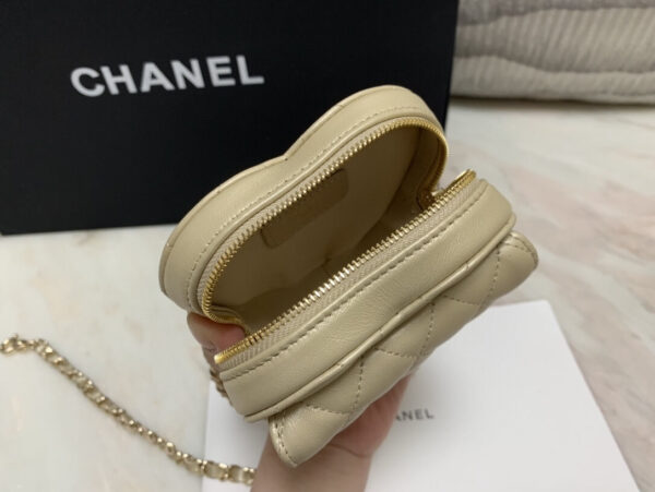 Chanel CC Love Heart Mini Bag - Image 8