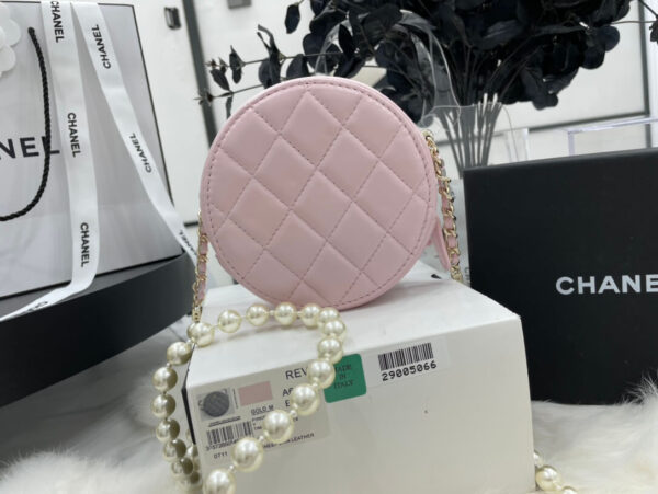 Chanel Round Bag with Chain - Image 9