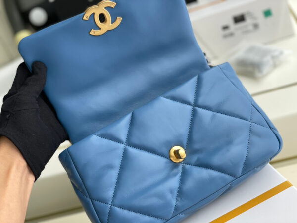 Chanel 19 Bag Teal Blue - Image 9