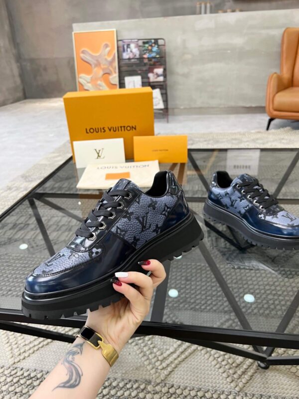 Louis Vuitton Men's Sneakers - Image 8