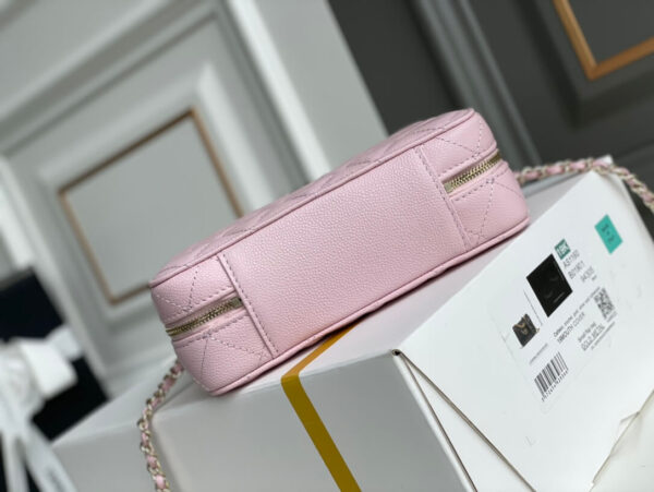 Chanel Caviar Chanel Top Handle Vanity Case - Image 9