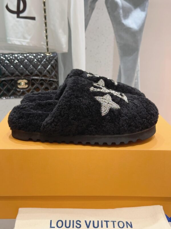 LV Paseo Flat Mule Shoes - Image 9
