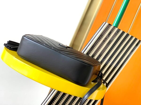 Saint Laurent Lou Black Bag With Black Hardware - Image 9