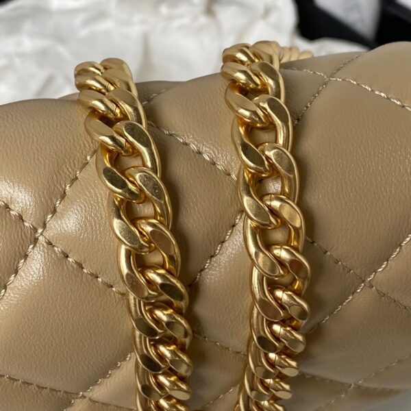Chanel Leather Flap Bag - Image 9