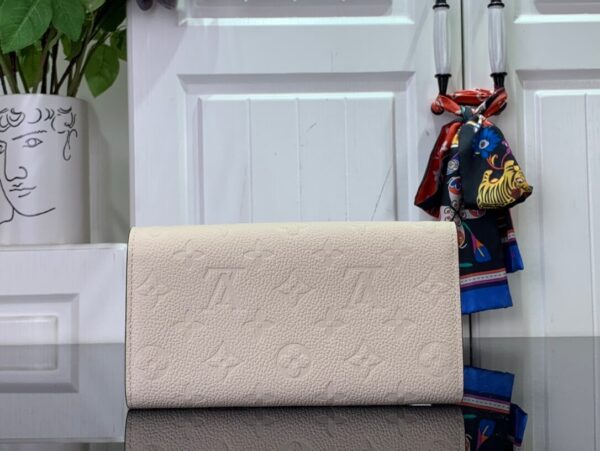 LV Portefeuille Sarah Wallet - Image 4
