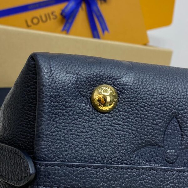 LV Carryall PM Bag - Image 3