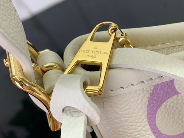 LV Carryall PM Bag - Image 3