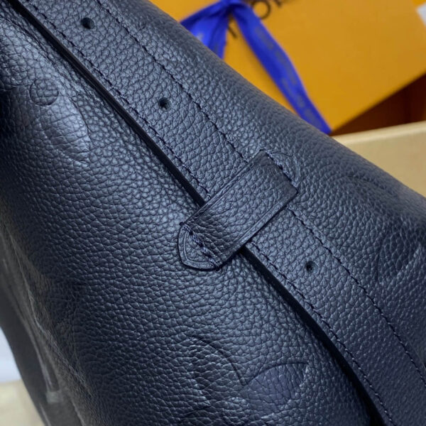 LV Carryall PM Bag - Image 2