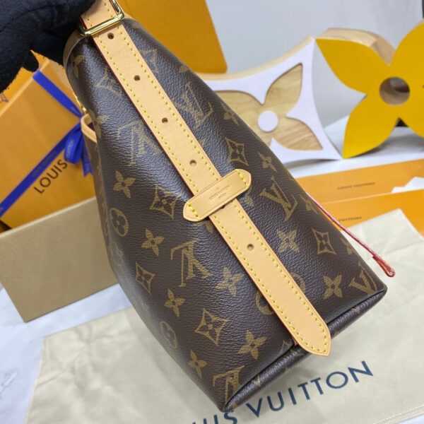 LV Carryall PM Bag - Image 2