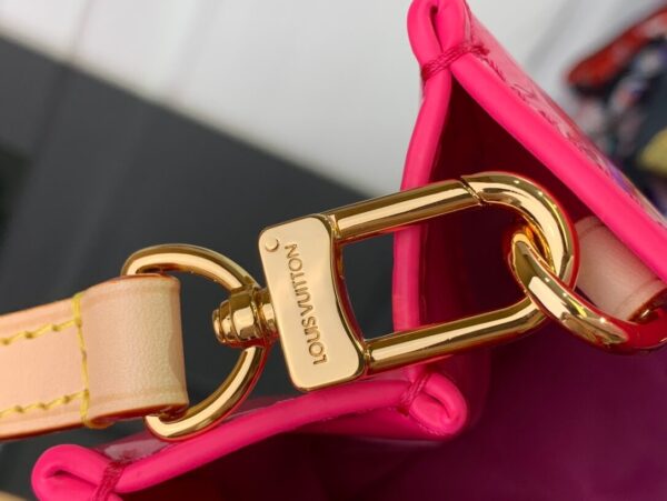 LV Reade PM Bag - Image 8