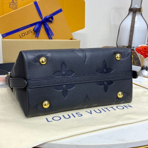 LV Carryall PM Bag - Image 5