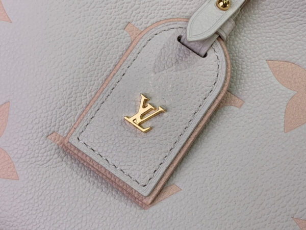 LV Carryall PM Bag - Image 4