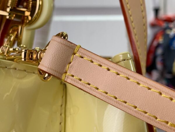 LV Reade PM Bag - Image 9
