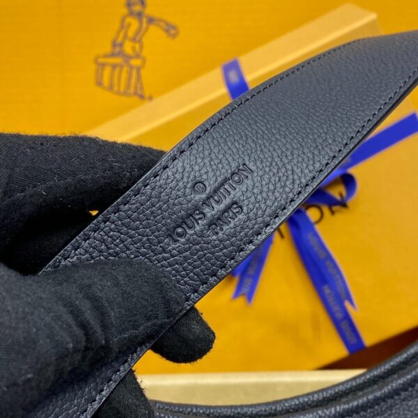 LV Carryall PM Bag - Image 9